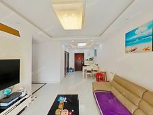 火爆!!新出房源 前排高楼层视野采光无敌保养好 诚心出售