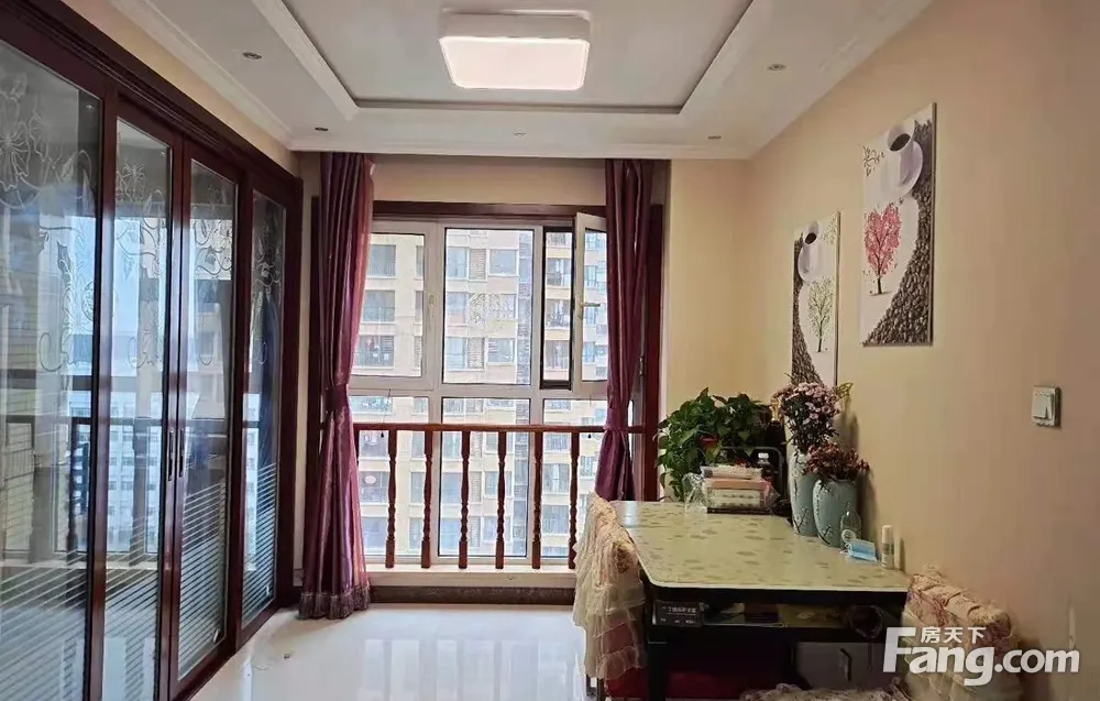 保利上河雅颂南区 106平3居 南向精装修 安静不临街