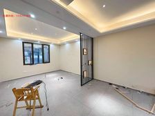 中央香榭(别墅) 停车方便 购物方便 临地铁 南向采光好