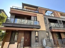 保利合锦领秀山(别墅)单边位 带前后花园 中空大厅 业主急售