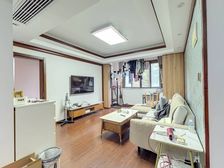 地铁口300米,精装大两房,地暖空调,电梯中高层价格有惊喜