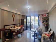 99平横厅新商品房小区!双阳台设计!沿河好位置!看房方便!