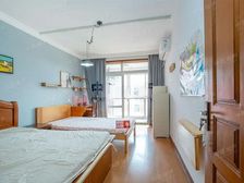 一梯四户,主卧朝南,交通便利,简欧轻奢,刚需好房