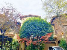 奥山别墅 内圈类独栋 2加1结构 位置不错 花园方正