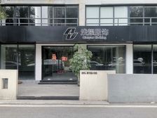 纸厂一楼独立门面带花园带阳台,精装修9十1格局,中空5米办公