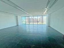 甲方直租丨华贸中心纯写字楼丨临长安街丨可定制装修带家具