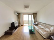 绿地临港家园海事小区 大两居 产权清晰 满五 高楼层视野好