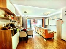 新出,地铁口500 ,豪装30加 全屋定制,还有产权车位