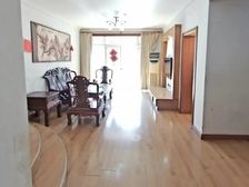 2号线地铁华夏东路站线,南北通透2楼大三房,诚心出售,满五年