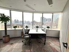 盈科中心,小面积对电梯,拎包入驻,精装修可议价