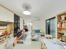 银凤小区 购物方便 商品住宅 交通便利 近地铁 精装修带院子