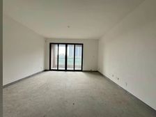 临港首府(公寓住宅) 3室2厅2卫 毛坯 560万元