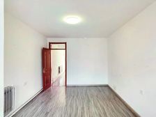 乐山小区南区 满五 出行方便 近医院 临地铁 商品住宅