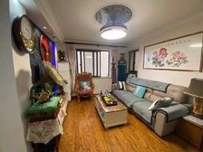 门口菜市场 83平 精装30 业主置换 忍痛割肉卖出 急售