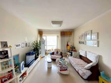 高楼层采光充足 小三房 双卫生间 带电梯 南北通透 产权清晰