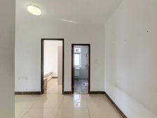 东山印象台次新房,实用两房一厅 西南通风对流