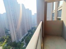 八方二期中间楼层,126平双阳台动静分离