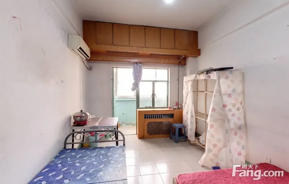急卖好房 闽侯路小學 宝德里 1室1厅 中间楼层 谈价空间大