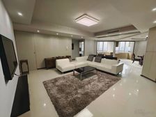 业主诚意出售,视野好,采光佳,出行方便,配套齐全买菜很方便。