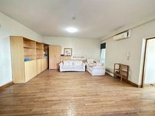 古北商圈,10号线地铁口,随时看房,自带会所泳池,中区景观房