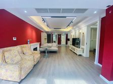 一楼带花园 新装修 拎包入住 业主出国定居处理资产 看房方便