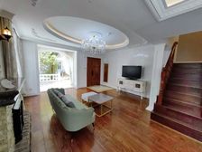 西郊华庭 下叠边套,全明户型 带20平小花园 带一个车位急售