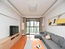 南北通大两房,转角落地窗,大气明亮,随时好看房