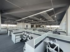 特价!国贸中心旁兴华智慧城,停车位免费,全新轻奢豪装设备齐