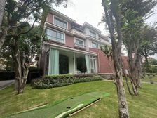 虹桥中华园 3室2厅3卫 精装修 2000万元