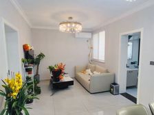 五区中户 南北通透 楼层好 小区门口 近地铁 商圈成熟随时可