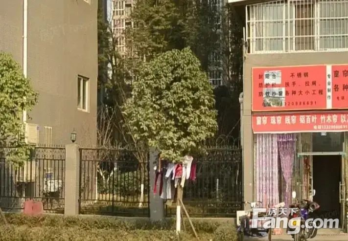 小区相关图