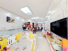 飞航广场旁 目前自己住 2卫 家电家具全送 加送固定车位