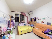 建明里小区对面独立小客厅 南北通透好楼层3层 不临街且不把边