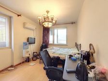 上海道 新闻里 精装修 一楼 业主着急出私产可贷款 随时看房