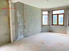 捡漏红谷滩保独栋别墅,山顶庄园独栋,自带一亩地花园 中间楼栋