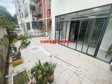 七中 罕见一楼送超大院子 易初莲花旁 采光无遮挡 诚售