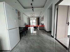 直降80万!板式大三房可改四房,房东怕烦留了钥匙全明户型