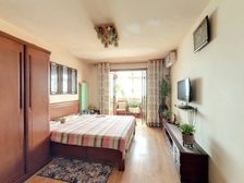 金华里大三室 精装修 位置好 满五年