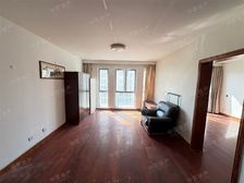 2008年次新商品房全南全明户型楼层好采光充足;地下停车无忧