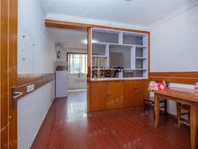 黄金三楼,满五年税费少,近地铁,诚意出售。