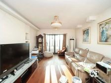 带露台,近地铁 现场实勘 产权清晰 中心位置,店长力推