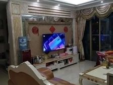 信义高楼层4房 南北通透 满五 看房方便 还价就卖