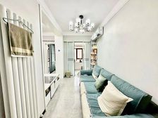 刚需小三居 得房好 商业配套成熟 交通便利 近医院 满二