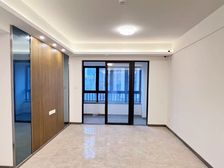 精装三房,(有车位),还价就卖,随时看房