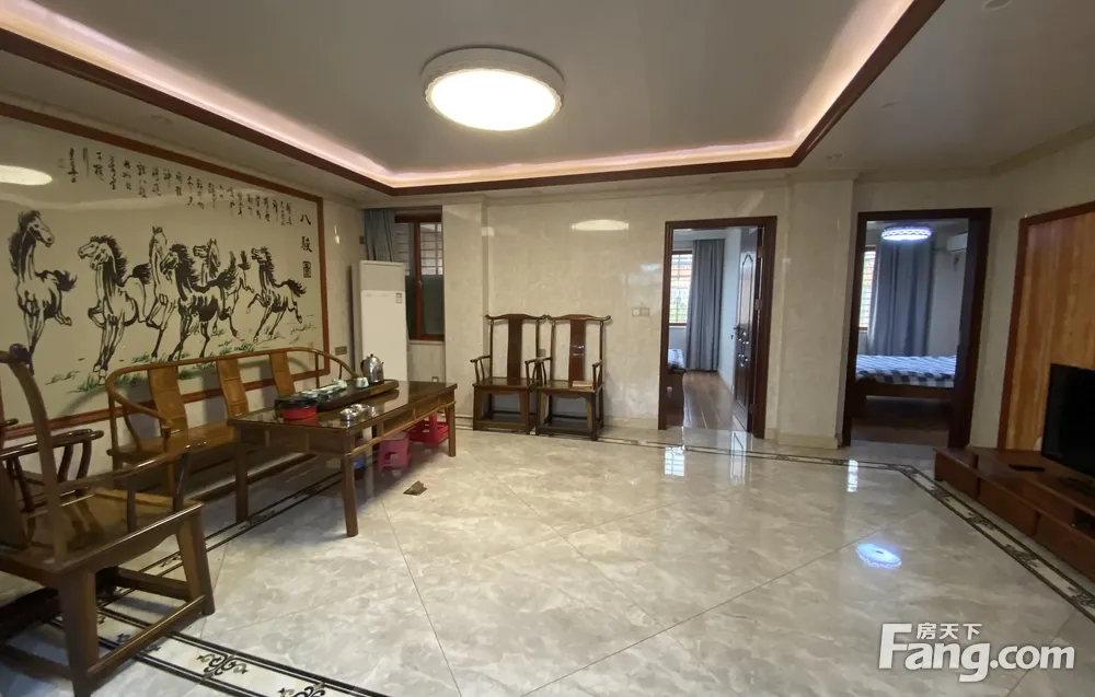 老鲤城 新门街北区 188得5居 南向精装修 诚意出售