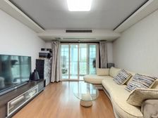 万科优诗美地 127.44平3居 顶楼带露台