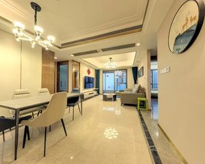 龙湖梵悦台 4室1厅 东 东南