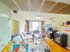 世纪大道四轨交通,房源南北通透,产权清晰,随时配合交易