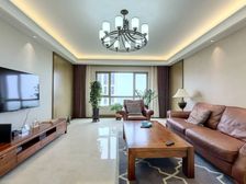 亦庄金茂逸墅 南北通透 4室2厅2卫 豪华大平层 科技住宅