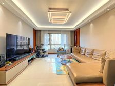 亦庄金茂逸墅 南北通透 4室2厅 149.95平 诚心出售